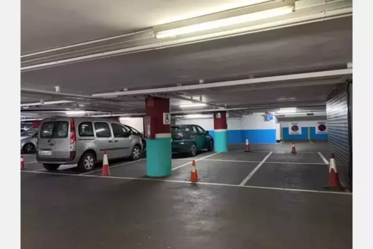 Plazas parking calabria